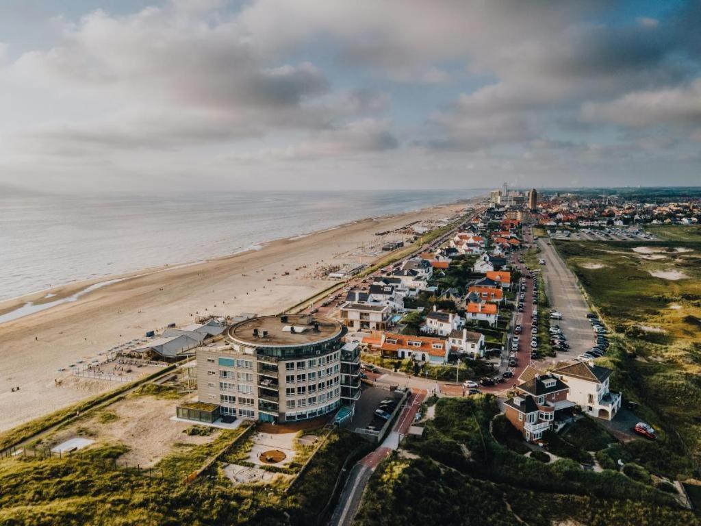 Luxury Upstairs & Downstairs Apartments Zandvoort Esterno foto