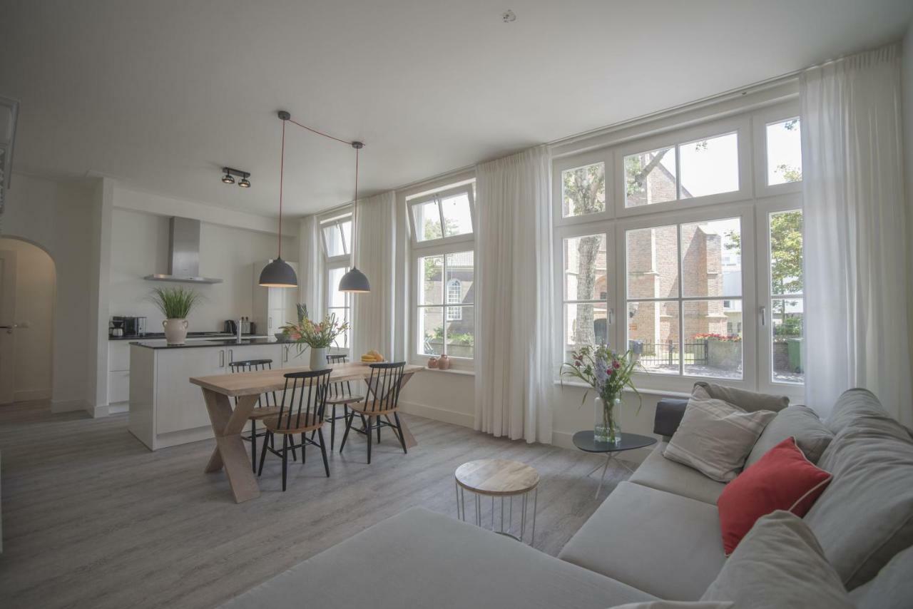 Luxury Upstairs & Downstairs Apartments Zandvoort Esterno foto