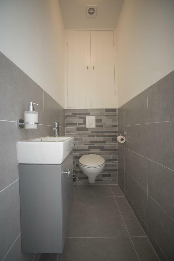 Luxury Upstairs & Downstairs Apartments Zandvoort Esterno foto