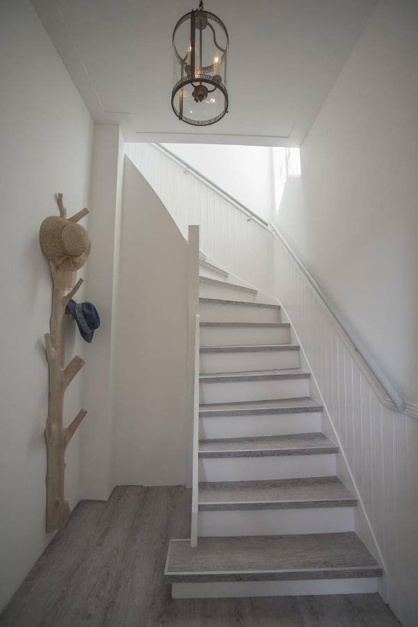 Luxury Upstairs & Downstairs Apartments Zandvoort Esterno foto