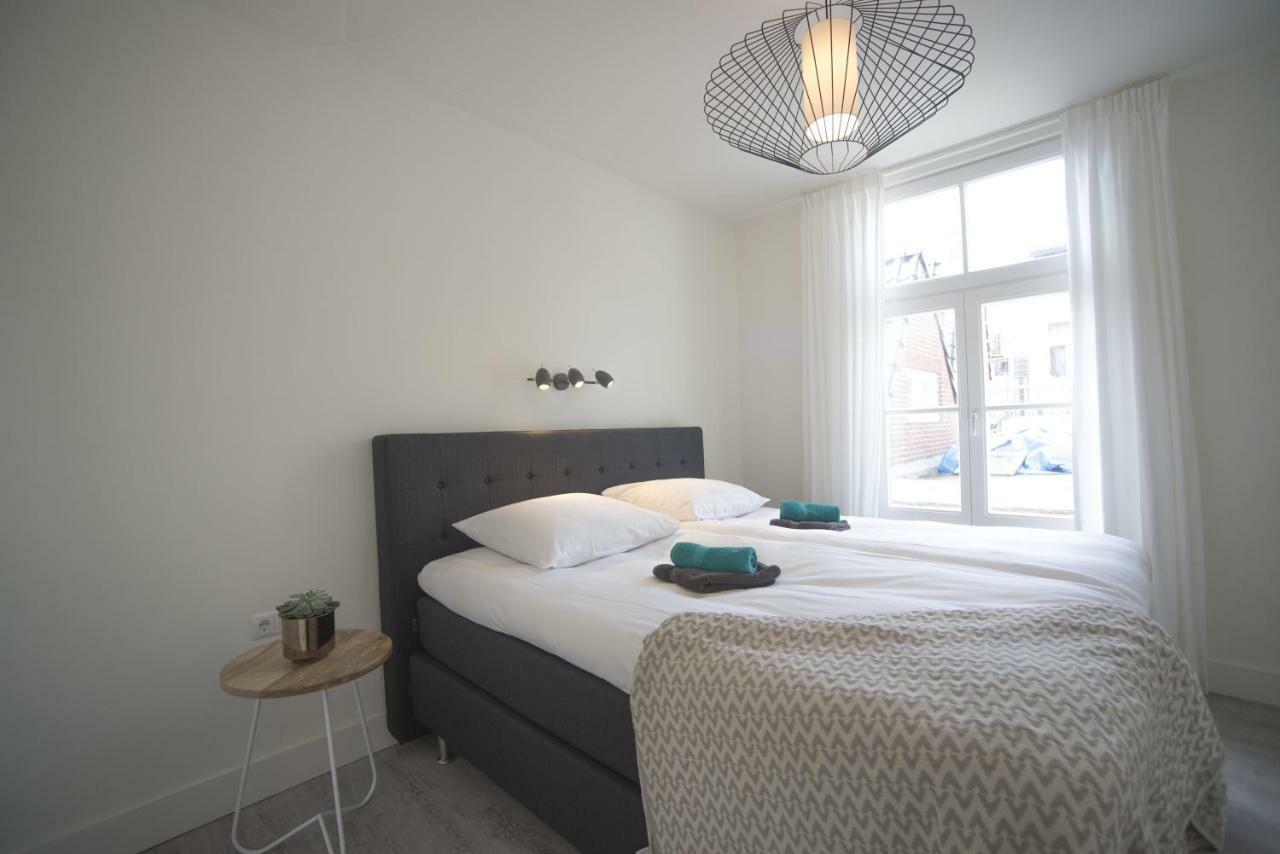 Luxury Upstairs & Downstairs Apartments Zandvoort Esterno foto