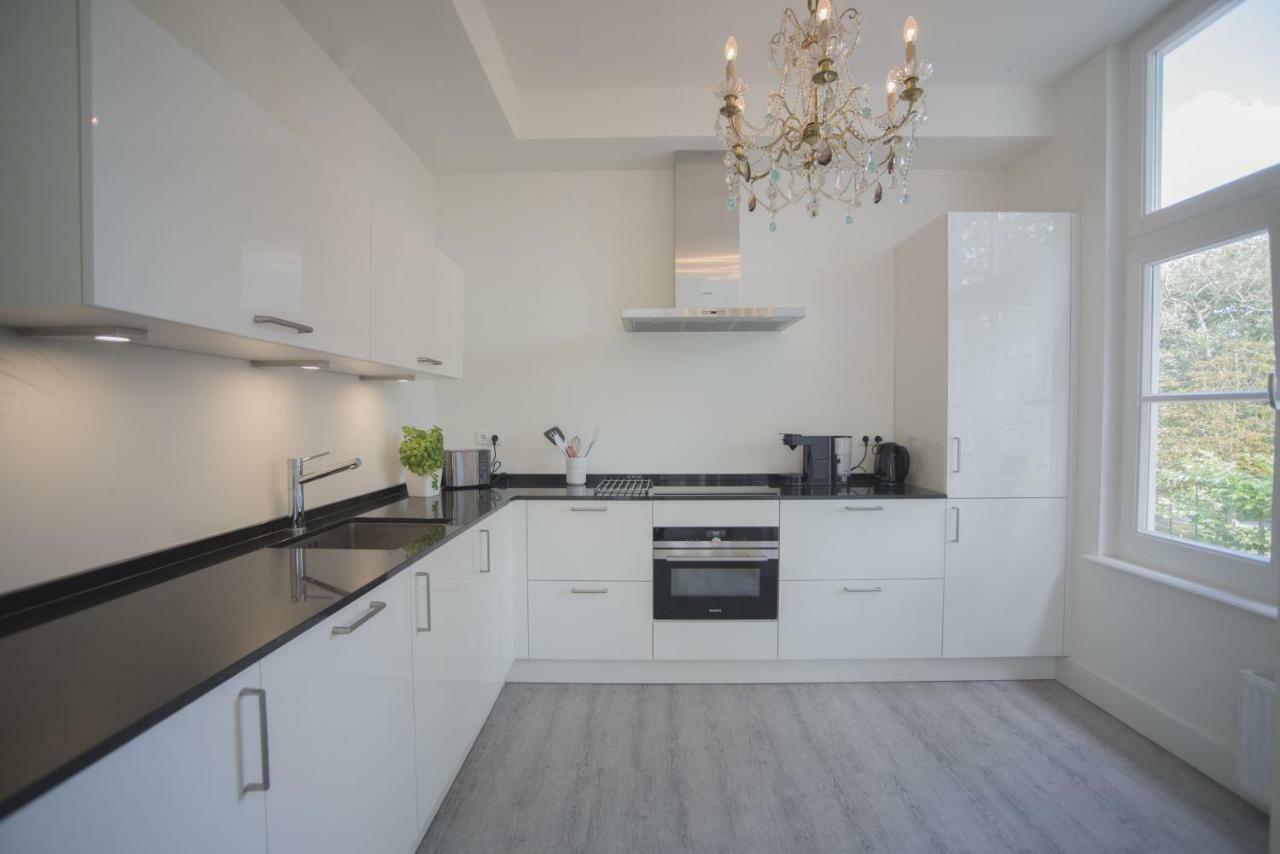 Luxury Upstairs & Downstairs Apartments Zandvoort Esterno foto
