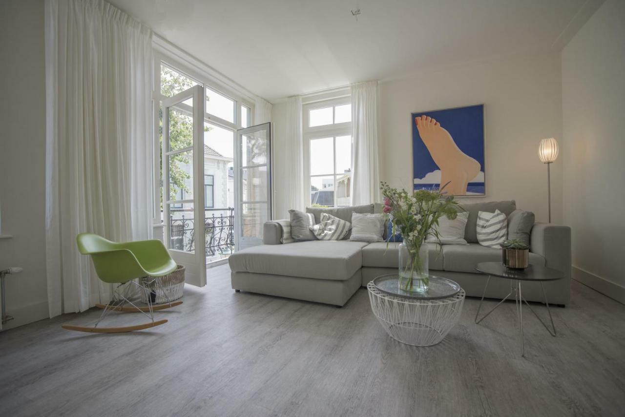 Luxury Upstairs & Downstairs Apartments Zandvoort Esterno foto